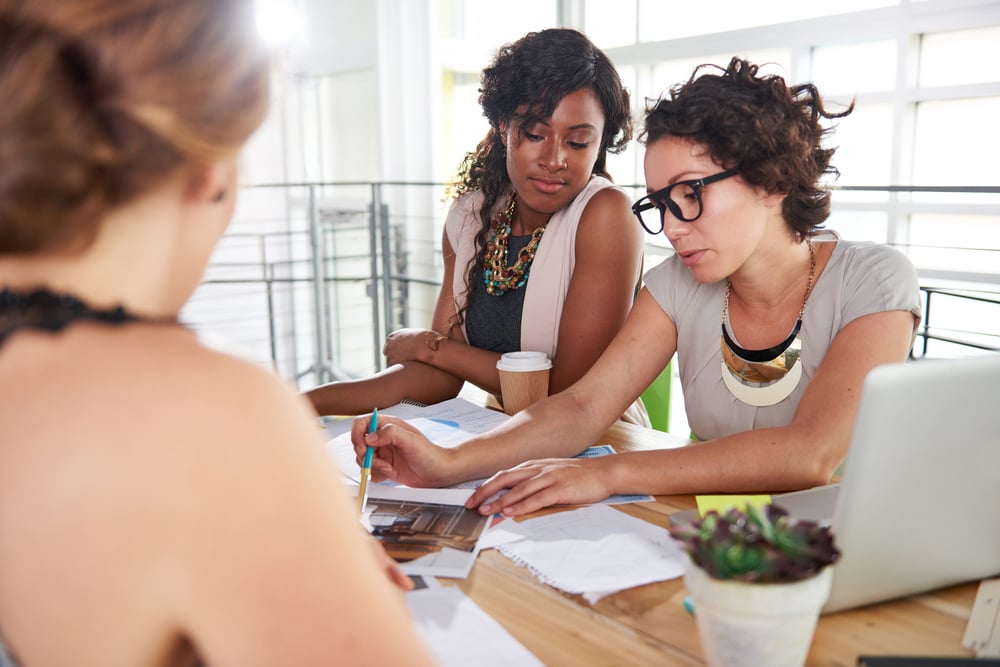 Volunteer leaders setting volunteer program goals